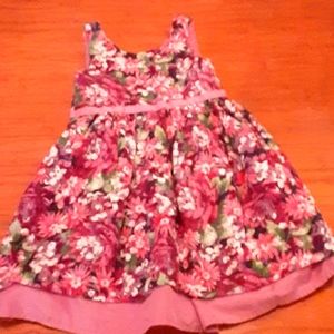 Lil girls floral dress